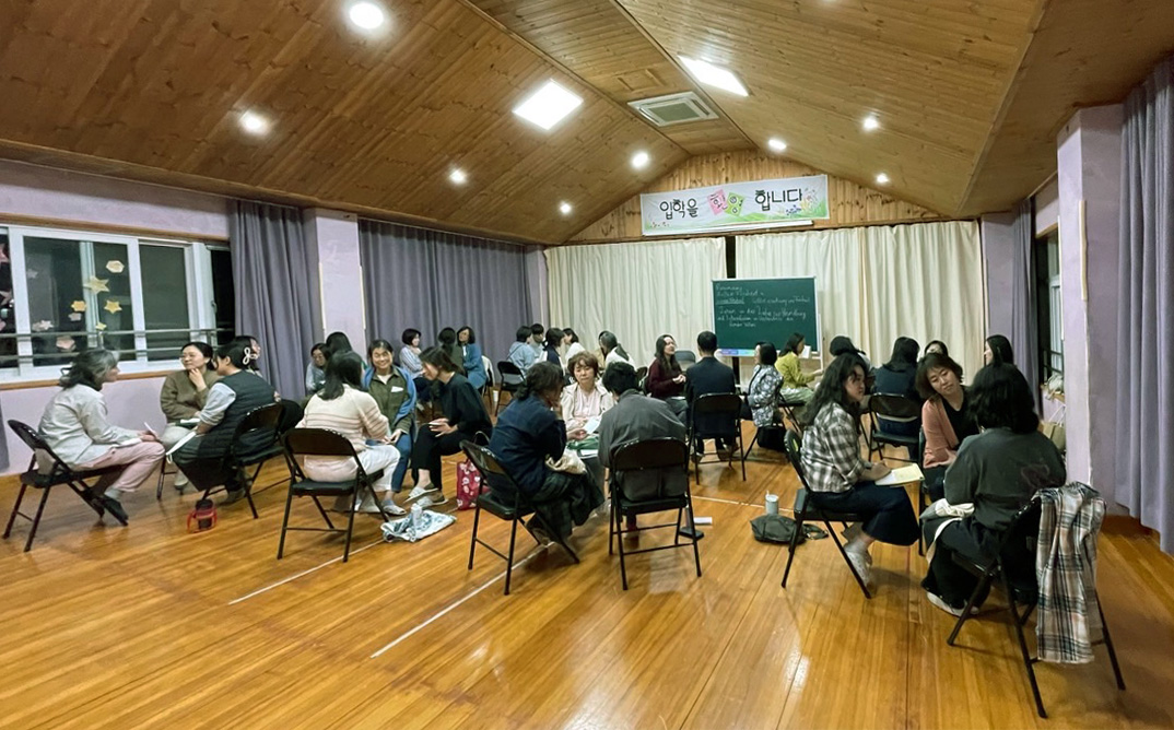 2025_자유의철학_책담화_1.JPG